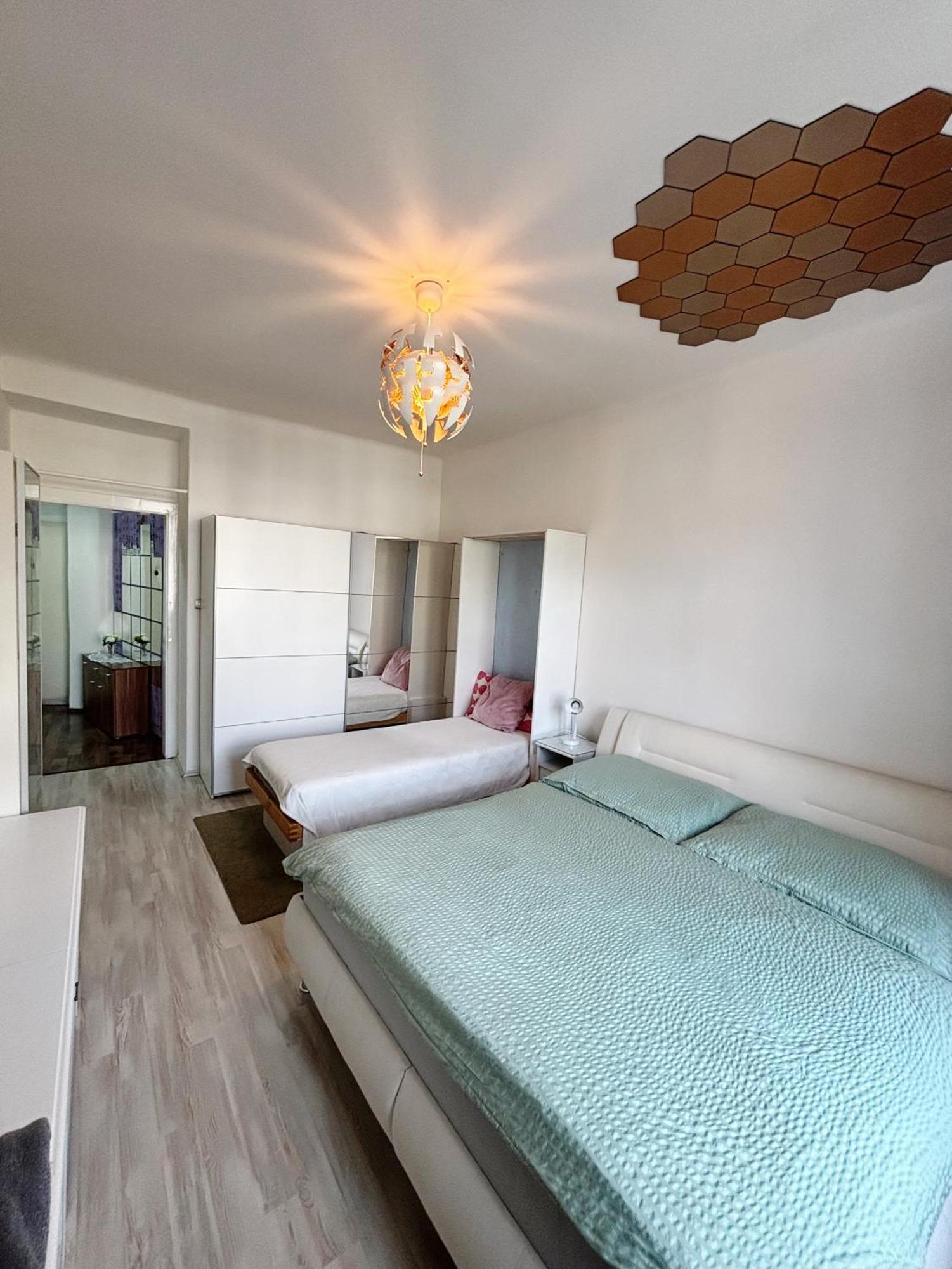 Folimanka Apartment براغ المظهر الخارجي الصورة